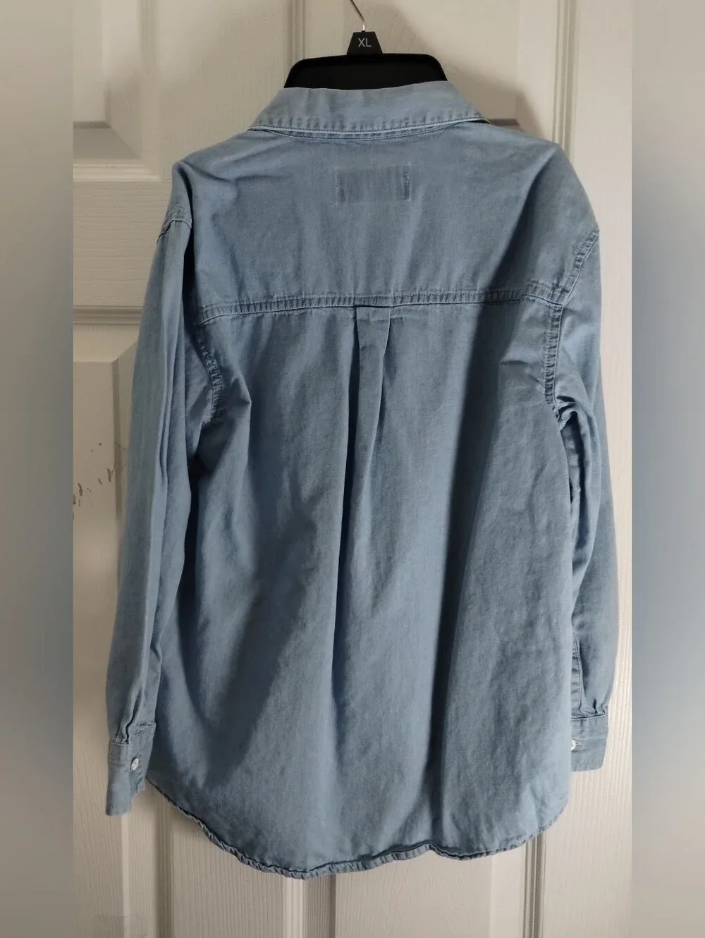 Girl's Old Navy Light Blue Denim Chambray Button Front Shirt